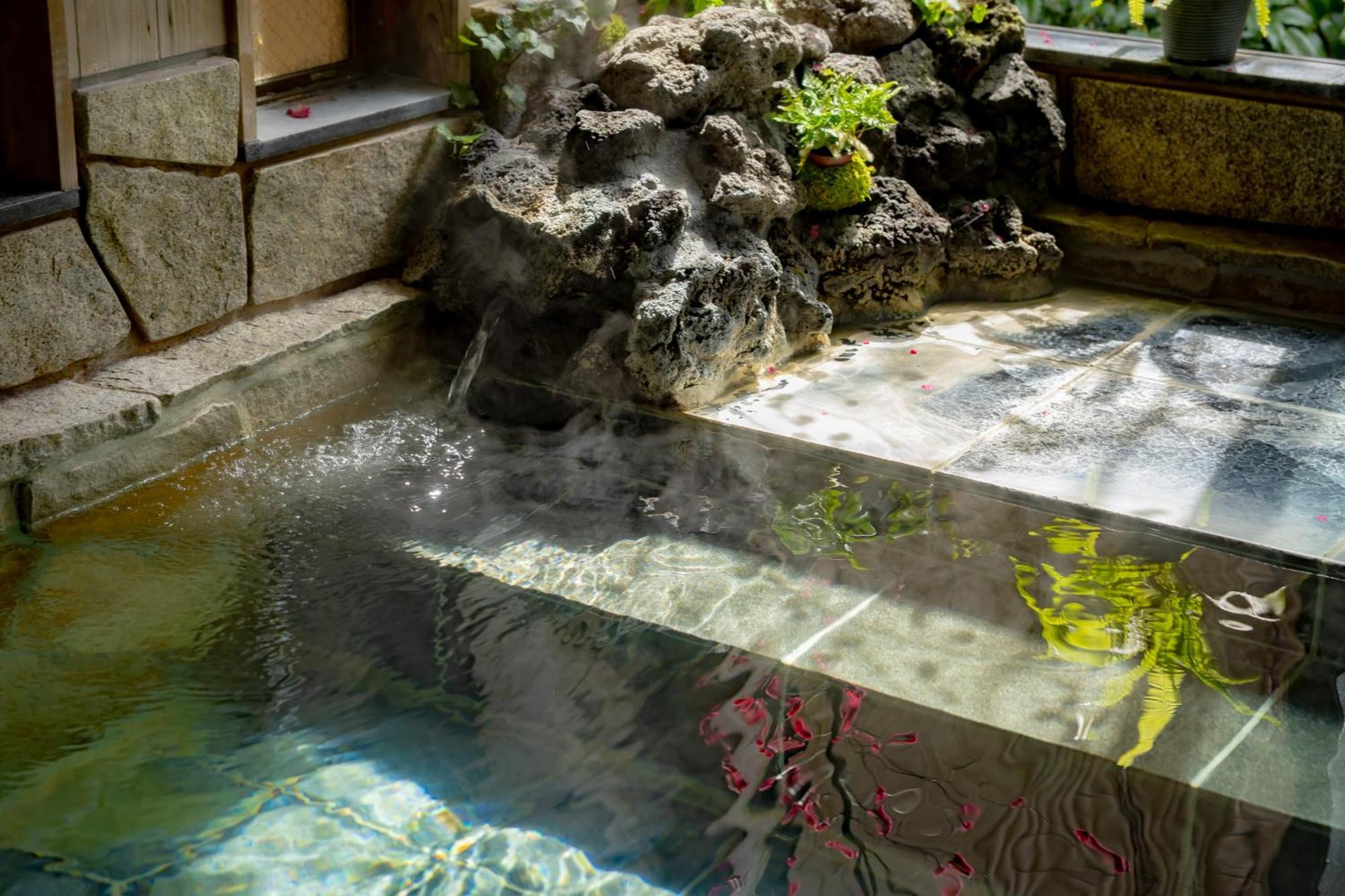 Onsen & Garden -Asante Inn- Hakone Eksteriør billede